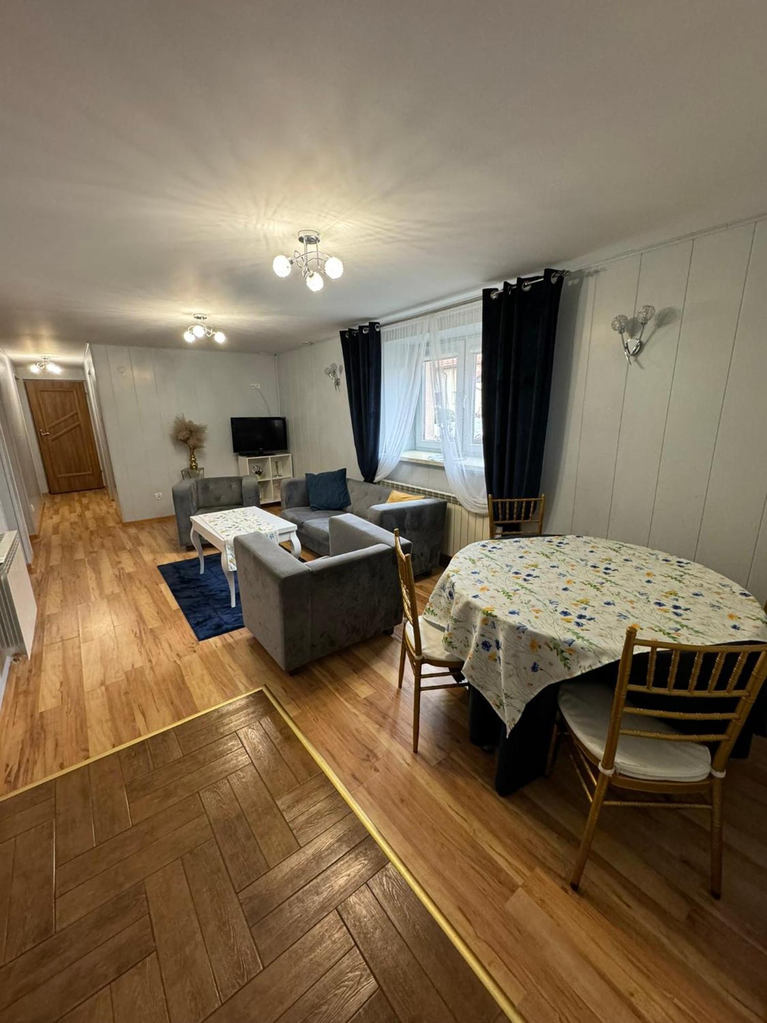 Domek Pod Miastem Lägenhet Przemyśl Exteriör bild